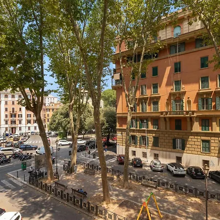 La Dimora Di Piazza Mazzini Accommodatie bij particulieren *